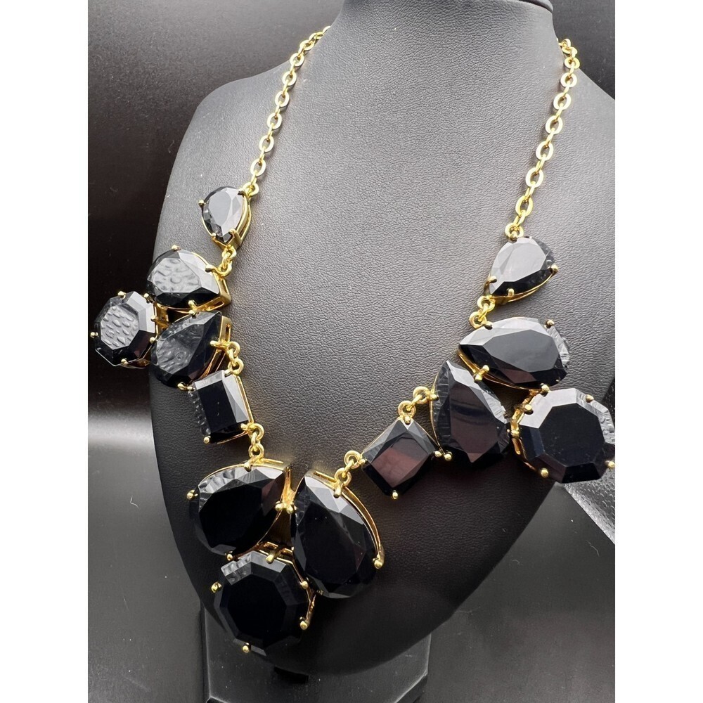 KATE Spade Black Teardrop Necklace